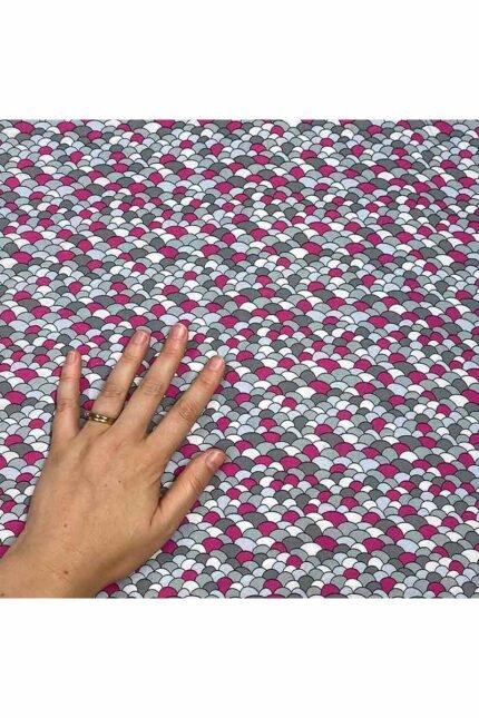 Fabric Ref 2339 - Scale Cotton