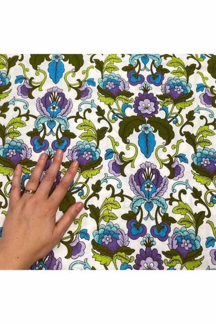 Fabric Ref 4586 – Floral Cotton