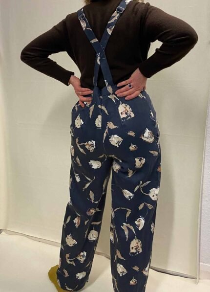 Navy Floral Dungarees - ref 38 - Resale item - Approx 12-14