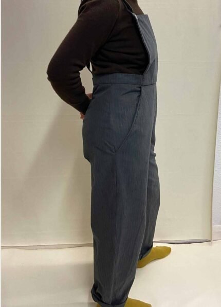 Grey Stripe Dungarees - ref 37 - Resale item - Approx 12-14