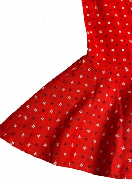 Red Patterned Tee - ref 230 - Resale item - Approx 6-8