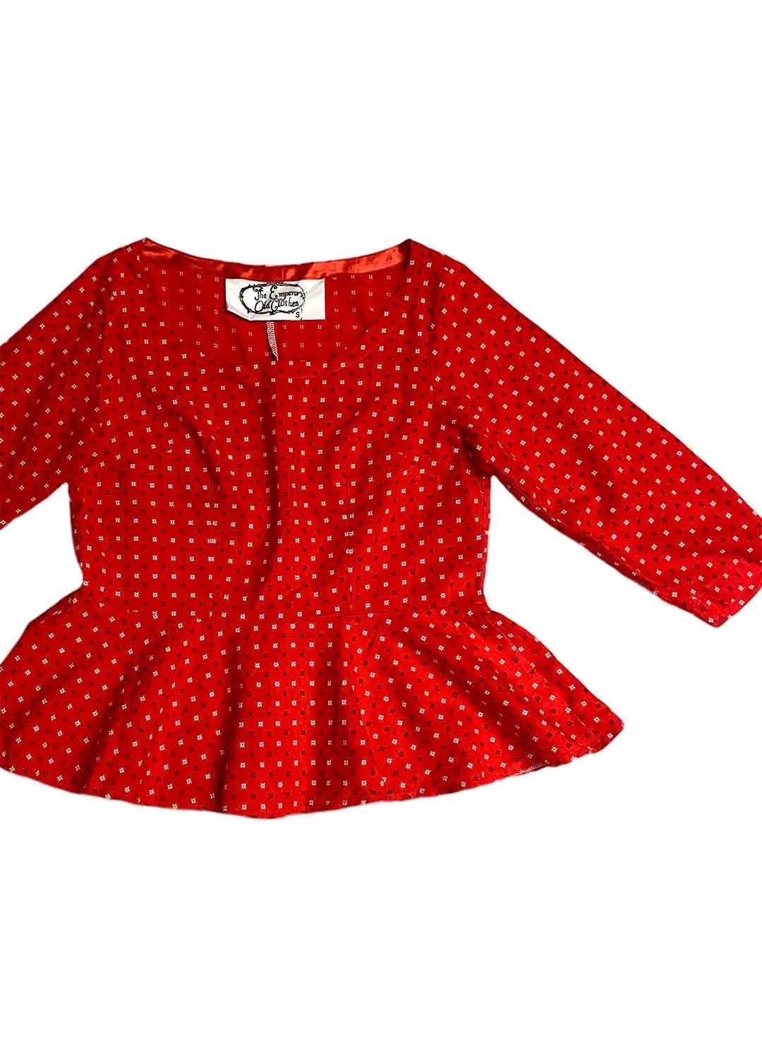 Red Patterned Tee - ref 230 - Resale item - Approx 6-8 1 Red Patterned Tee - ref 230 - Resale item - Approx 6-8