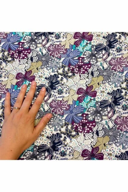 Fabric Ref 4018 - Floral Cotton