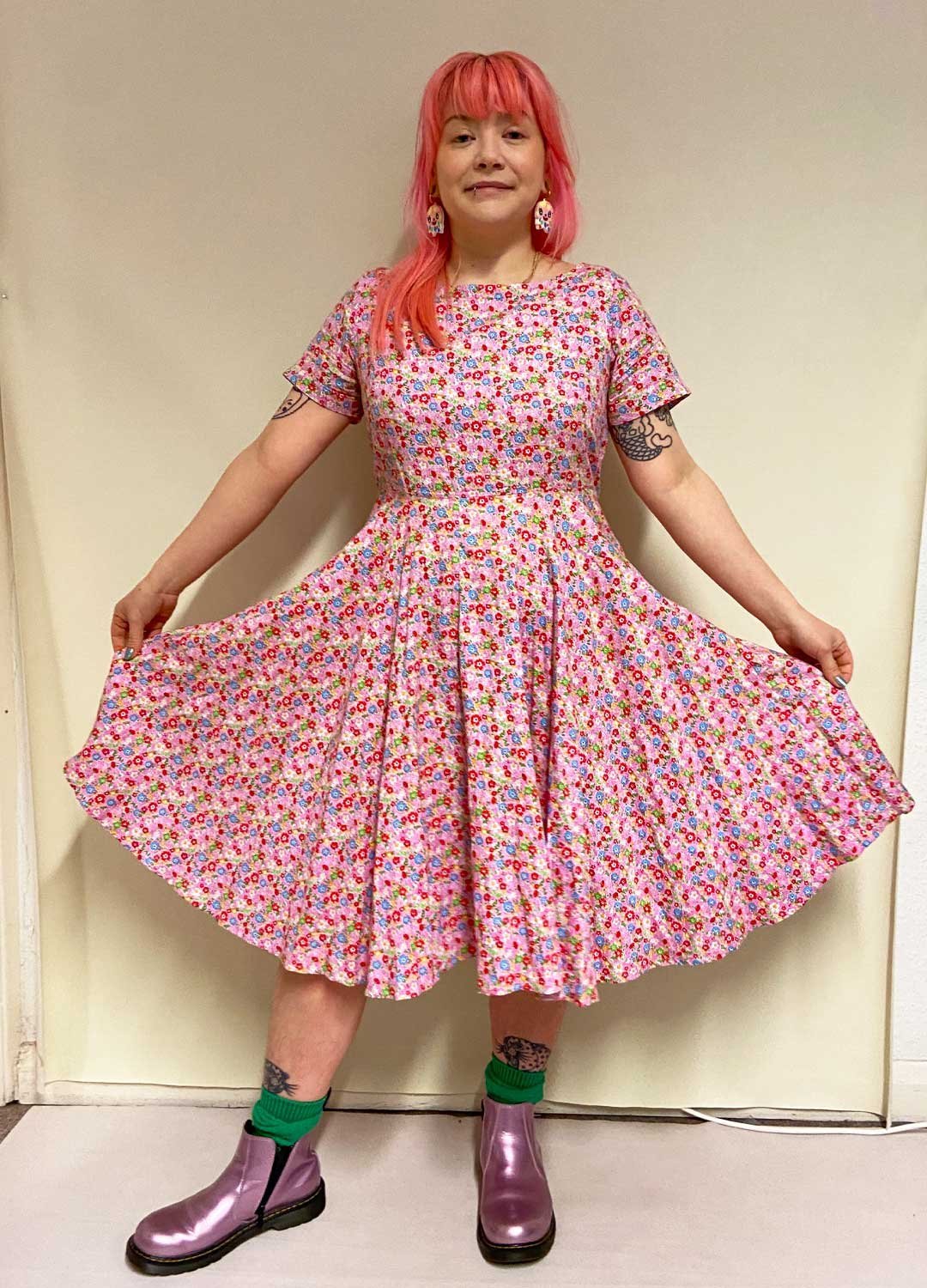 Pink ditsy floral cotton skater dress - ref 181 - Resale item - Approx UK 10-12 1 Pink ditsy floral cotton skater dress - ref 181 - Resale item - Approx UK 10-12