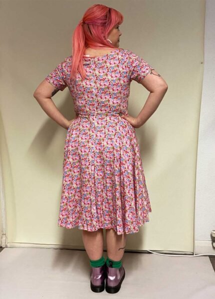 Pink ditsy floral cotton skater dress - ref 181 - Resale item - Approx UK 10-12