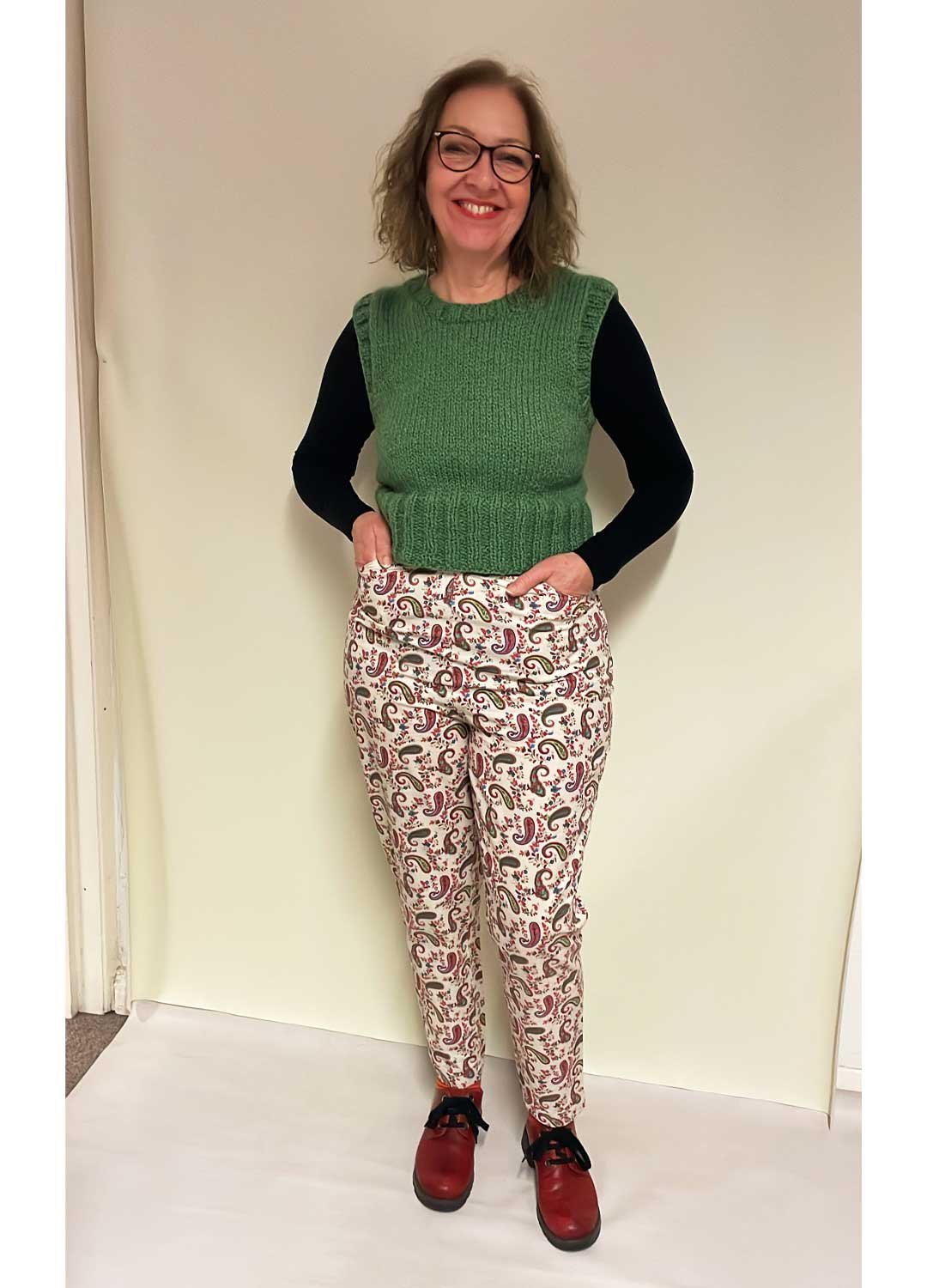 Cream paisley trousers - ref 164 - Resale item - Approx UK 12-14