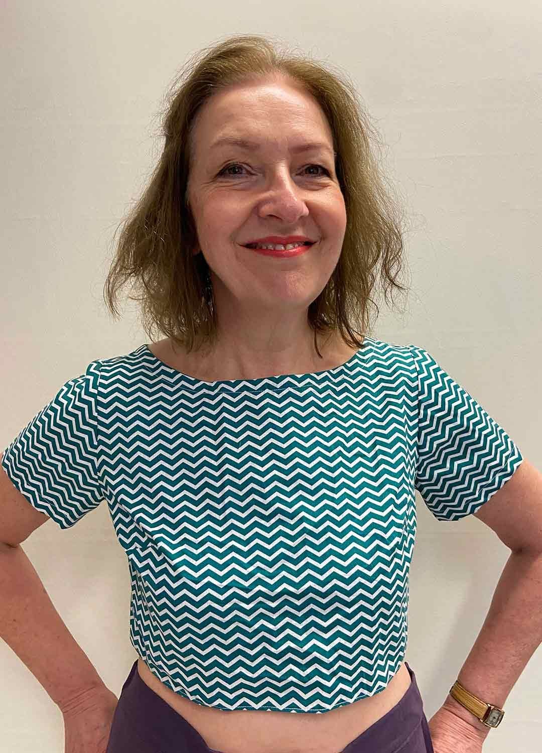 Green Zig Zag Crop top- ref 56 - Resale item - Approx 12-14