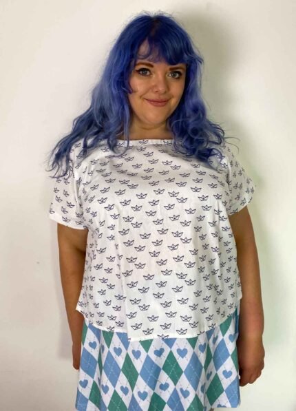 White Tee - ref 107 - Resale item - Approx UK 18-20